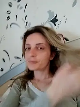 Snapshot of SophyGirl chatting on March 17, 2026, 9:01 am SophyGirl online show from March 17, 2026, 9:01 am