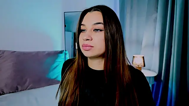 divetagrace online show from October 28, 2025, 9:17 pm