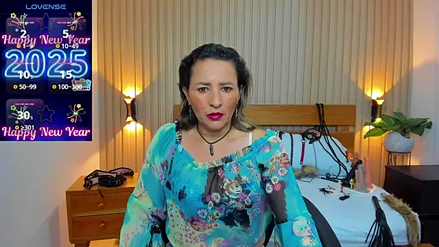 Snapshot of luciana_ballesteros_ chatting on January 7, 2025, 12:31 pm luciana ballesteros online show from January 7, 2025, 12:31 pm