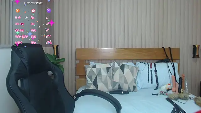 Snapshot of luciana_ballesteros_ chatting on March 13, 2025, 12:46 pm luciana ballesteros online show from March 13, 2025, 12:46 pm