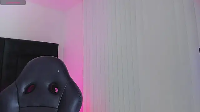 FaloonRoussel online show from November 23, 2025, 12:10 am