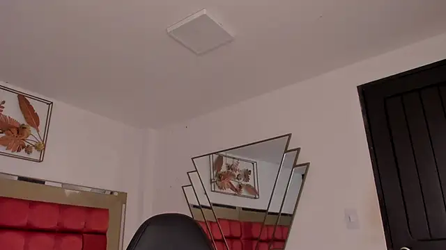 FaloonRoussel online show from March 17, 2026, 5:38 pm