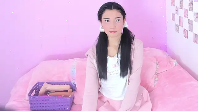 Snapshot of MIDORI_BACK_01 chatting on February 6, 2025, 8:02 pm MIDORI BACK 01 online show from February 6, 2025, 8:02 pm