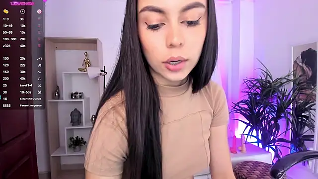 Aleejaa   online show from January 29, 2025, 2:32 pm