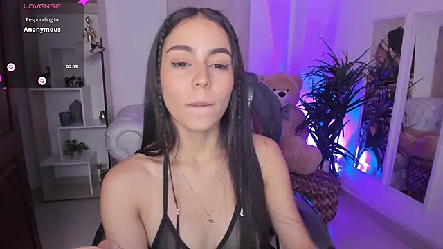 Aleejaa   online show from March 1, 2025, 5:38 pm