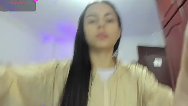 Aleejaa   online show from March 4, 2025, 11:19 am