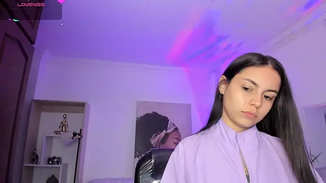 Aleejaa   online show from March 12, 2025, 11:31 am