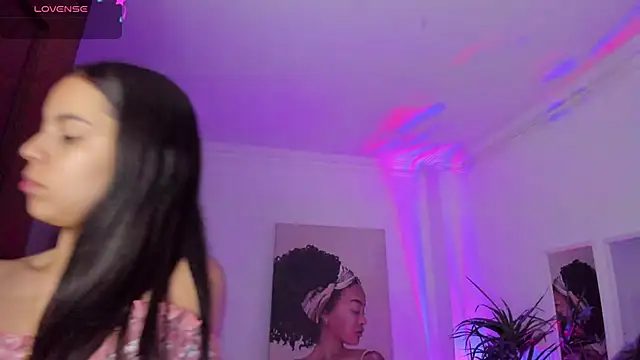 Aleejaa   online show from March 21, 2025, 11:33 am