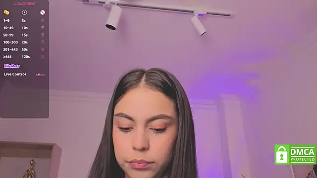 Aleejaa   online show from October 21, 2025, 11:55 am