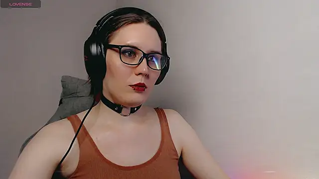 Snapshot of tracy_cooper chatting on January 30, 2025, 8:42 pm tracy cooper online show from January 30, 2025, 8:42 pm