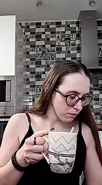 Snapshot of MartiniiSelenna chatting on January 6, 2025, 9:52 am MartiniiSelenna online show from January 6, 2025, 9:52 am