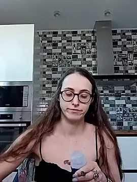 Snapshot of MartiniiSelenna chatting on January 11, 2025, 9:47 am MartiniiSelenna online show from January 11, 2025, 9:47 am