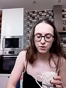 Snapshot of MartiniiSelenna chatting on January 23, 2025, 9:50 am MartiniiSelenna online show from January 23, 2025, 9:50 am