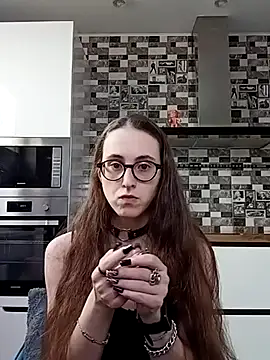Snapshot of MartiniiSelenna chatting on March 16, 2025, 9:49 am MartiniiSelenna online show from March 16, 2025, 9:49 am