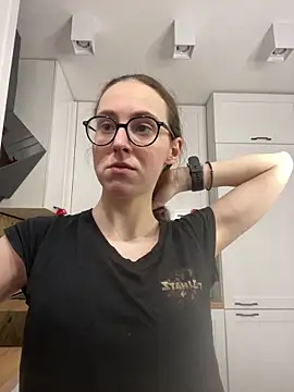 MartiniiSelenna online show from February 9, 2026, 6:50 am