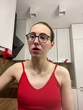 MartiniiSelenna online show from February 16, 2026, 6:42 am