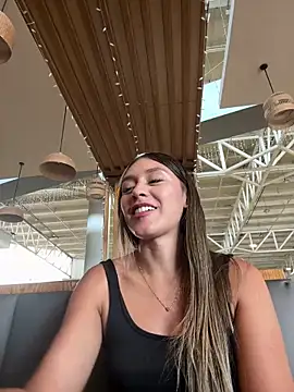 Snapshot of Rose-euphoria chatting on January 8, 2025, 2:14 pm Rose-euphoria online show from January 8, 2025, 2:14 pm