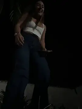 Snapshot of Rose-euphoria chatting on January 27, 2025, 2:31 am Rose-euphoria online show from January 27, 2025, 2:31 am