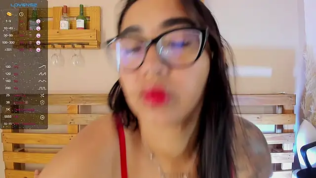 Snapshot of melanieecox chatting on January 19, 2025, 5:28 pm melanieecox online show from January 19, 2025, 5:28 pm