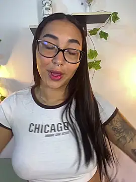melanieecox online show from July 23, 2026, 4:38 pm