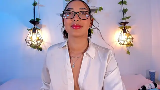 melanieecox online show from August 1, 2026, 2:22 am