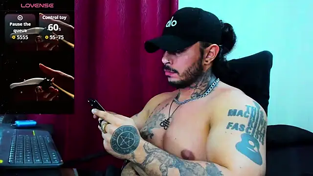 Snapshot of Van_Velckan chatting on September 18, 2025, 5:53 am Van Velckan online show from September 18, 2025, 5:53 am