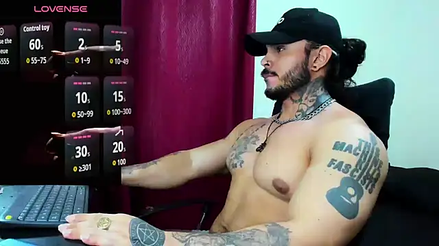 Snapshot of Van_Velckan chatting on September 26, 2025, 4:27 am Van Velckan online show from September 26, 2025, 4:27 am