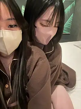 Snapshot of Rei1216xo chatting on March 15, 2025, 6:14 am Rei1216xo online show from March 15, 2025, 6:14 am