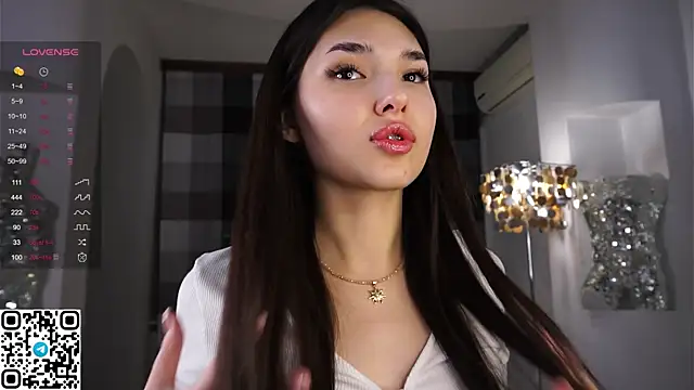 LoraAtcher online show from December 27, 2024, 5:37 pm