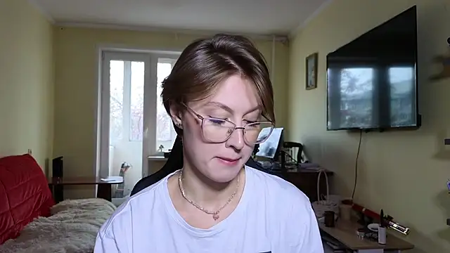 MalvinaBlum online show from October 26, 2025, 6:19 am