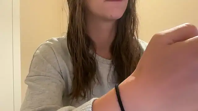 Snapshot of Kimpossible__ chatting on October 2, 2025, 8:05 pm Kimpossible   online show from October 2, 2025, 8:05 pm