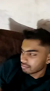 Snapshot of aditya2004_ chatting on December 7, 2024, 4:14 pm aditya2004  online show from December 7, 2024, 4:14 pm