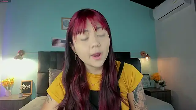 Snapshot of alaia-rogers chatting on January 25, 2025, 11:34 am alaia-rogers online show from January 25, 2025, 11:34 am