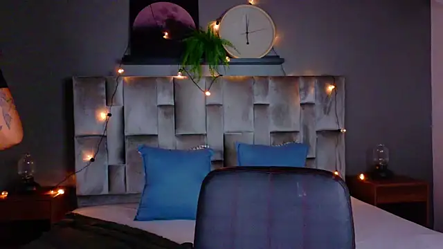 Snapshot of alaia-rogers chatting on September 12, 2025, 11:54 am alaia-rogers online show from September 12, 2025, 11:54 am