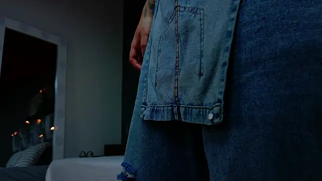 Snapshot of alaia-rogers chatting on September 29, 2025, 11:37 am alaia-rogers online show from September 29, 2025, 11:37 am