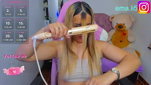Snapshot of ema_tayy chatting on June 18, 2026, 10:25 pm ema tayy online show from June 18, 2026, 10:25 pm