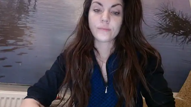 Snapshot of AliceTailor chatting on March 20, 2025, 1:57 am AliceTailor online show from March 20, 2025, 1:57 am