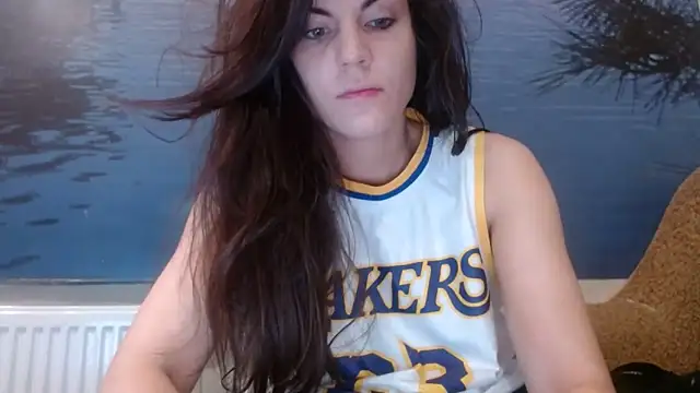 Snapshot of AliceTailor chatting on October 11, 2025, 7:40 am AliceTailor online show from October 11, 2025, 7:40 am