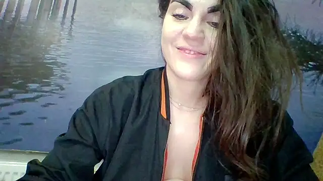 AliceTailor online show from April 27, 2026, 9:46 pm