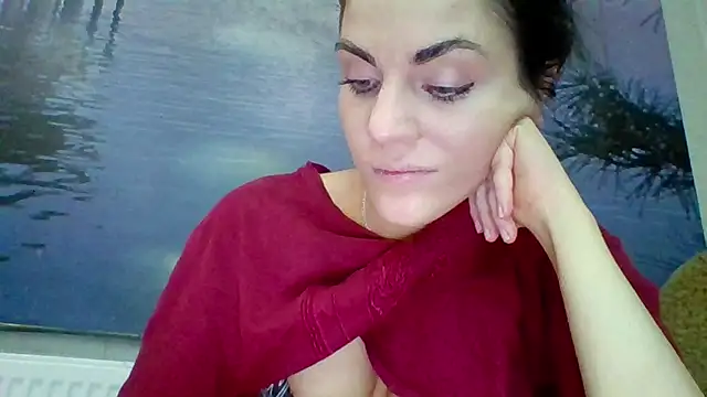 AliceTailor online show from June 17, 2026, 6:53 pm