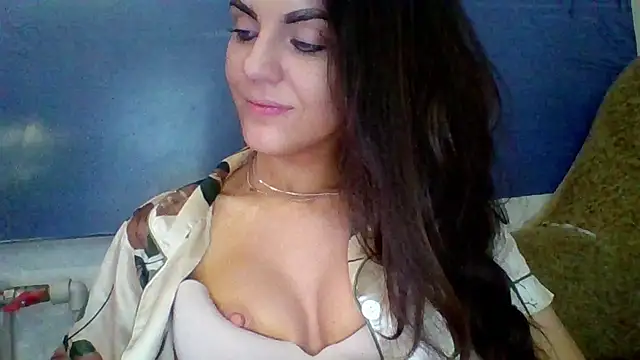 AliceTailor online show from June 24, 2026, 8:30 pm