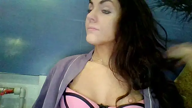Snapshot of AliceTailor chatting on June 29, 2026, 9:26 pm AliceTailor online show from June 29, 2026, 9:26 pm