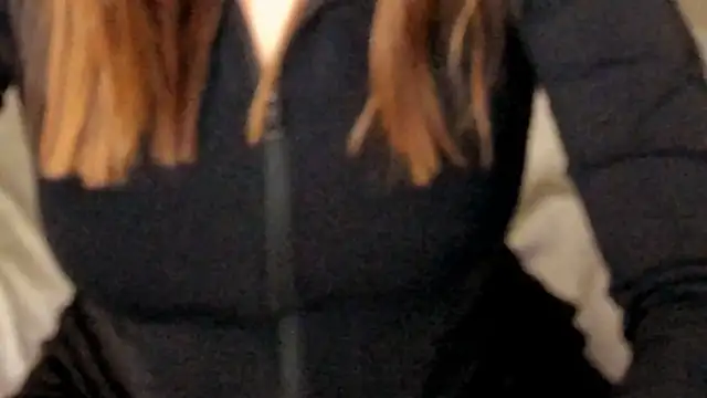 IceDanielles online show from October 2, 2025, 12:45 pm