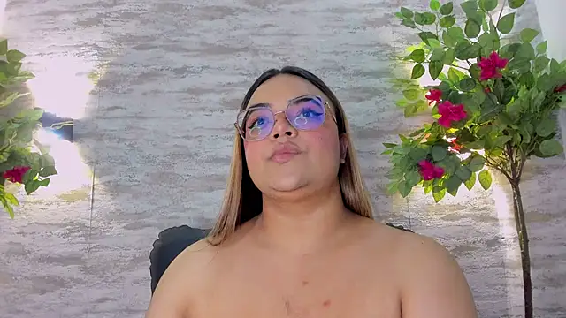 Snapshot of Celeste_Mcs_ chatting on October 25, 2025, 3:36 am Celeste Mcs  online show from October 25, 2025, 3:36 am