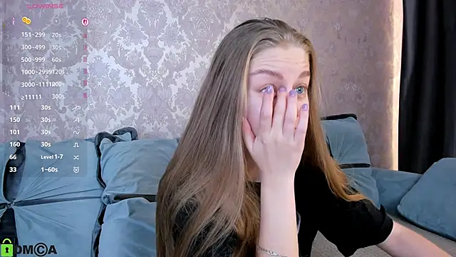 Snapshot of Polumna_cute chatting on October 24, 2025, 10:00 am Polumna cute online show from October 24, 2025, 10:00 am