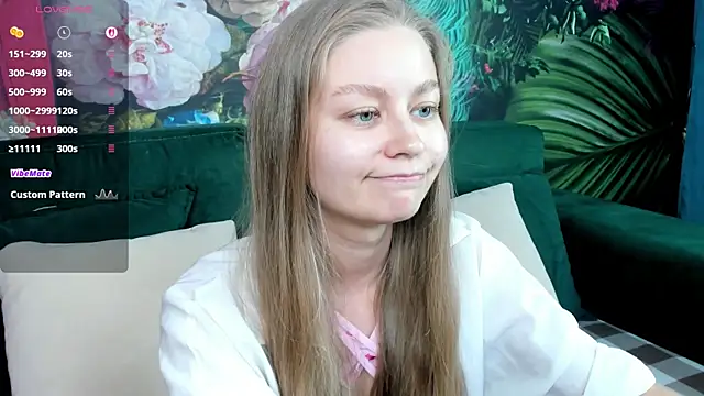 Snapshot of Polumna_cute chatting on May 23, 2026, 9:57 am Polumna cute online show from May 23, 2026, 9:57 am