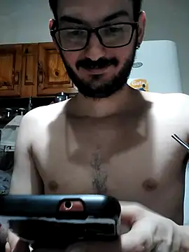 Snapshot of FefeDicKO chatting on January 8, 2025, 7:03 am FefeDicKO online show from January 8, 2025, 7:03 am