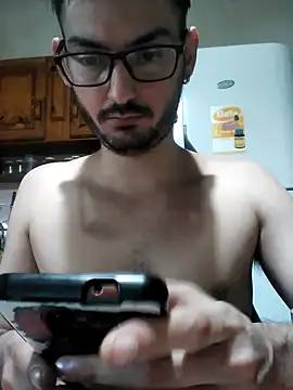 Snapshot of FefeDicKO chatting on March 15, 2025, 5:52 am FefeDicKO online show from March 15, 2025, 5:52 am
