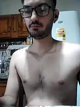 Snapshot of FefeDicKO chatting on March 15, 2025, 8:58 am FefeDicKO online show from March 15, 2025, 8:58 am