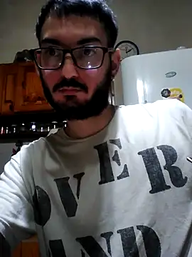 Snapshot of FefeDicKO chatting on September 15, 2025, 5:07 am FefeDicKO online show from September 15, 2025, 5:07 am